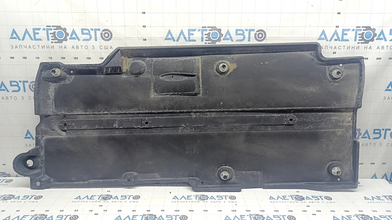 Right underbody protection for Toyota Prius 50 Prime 17-18, broken