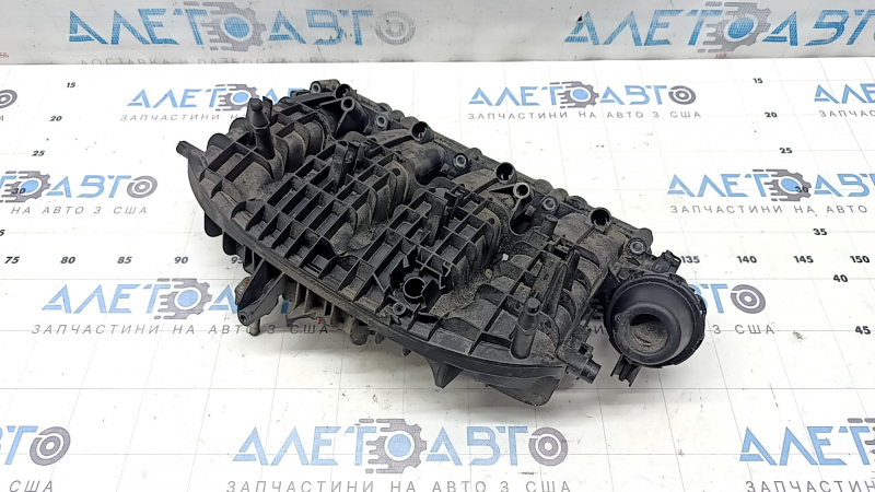 Intake manifold Audi Q3 83A 19-25 2.0T solenoid mount broken