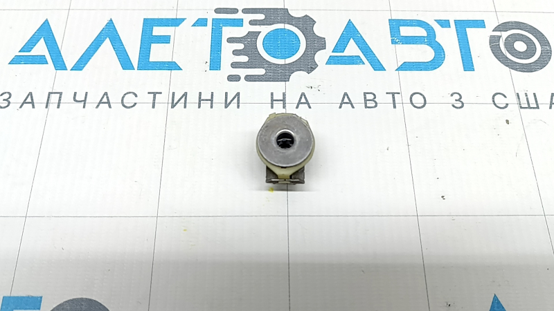 Left headlight mount BMW X5 F15 14-18