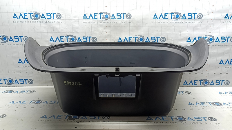 Tesla Model Y 20-25 front trunk trough chipped, scratched