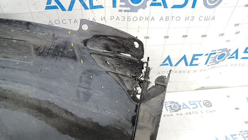 Front right fender liner Hyundai Ioniq 17-22 missing fragment, tear