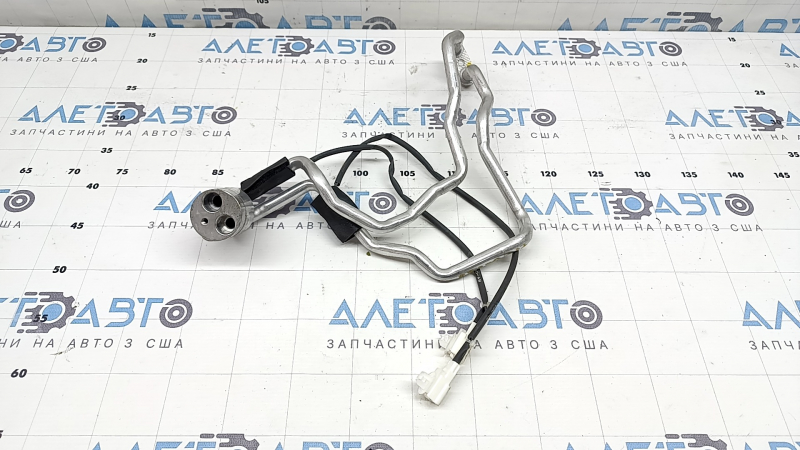 Air conditioner tube heater-condenser Toyota Prius 50 Prime 17-25 to the radiator, with sensors