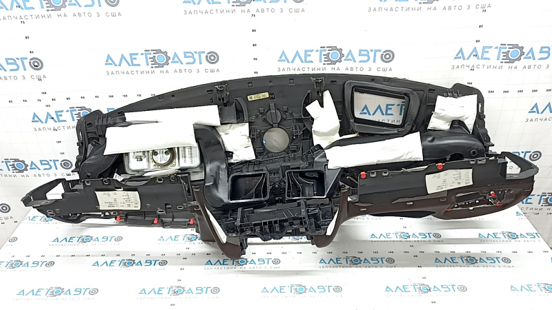Front dashboard with AIRBAG BMW X5 F15 14-18 leather, black top, brown bottom Dakota, for projection, with backlight, scratch, tear