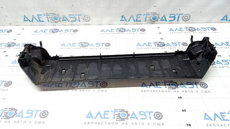 Lower radiator mounting frame for BMW X5 F15 16-18 plug-in plastic