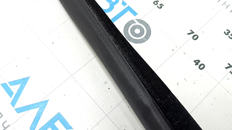 Rear right door opening seal BMW X5 F15 14-18 worn