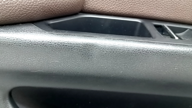Door trim, front left card, BMW X5 F15 14-18, black, insert and armrest, brown Dakota Mokka leather, glossy wood trim, with handle and trim, scratches, dent, needs cleaning