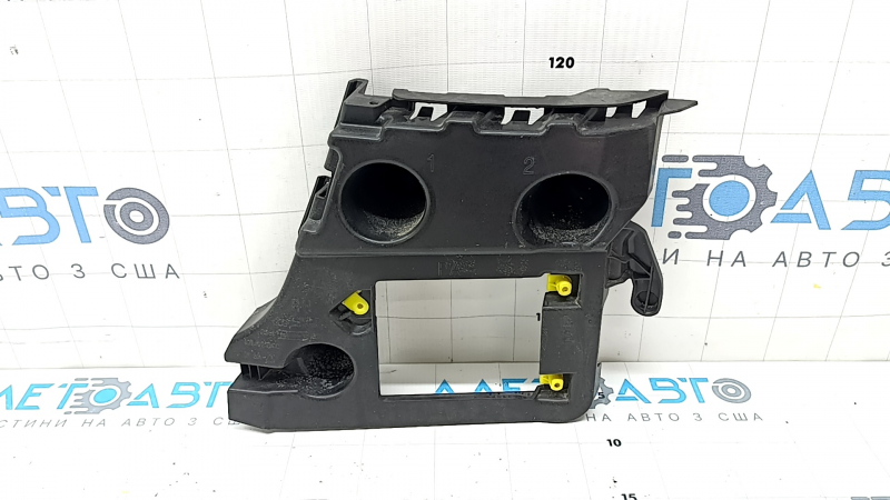 Rear bumper mount under the right light Audi A6 C7 16-18 rest