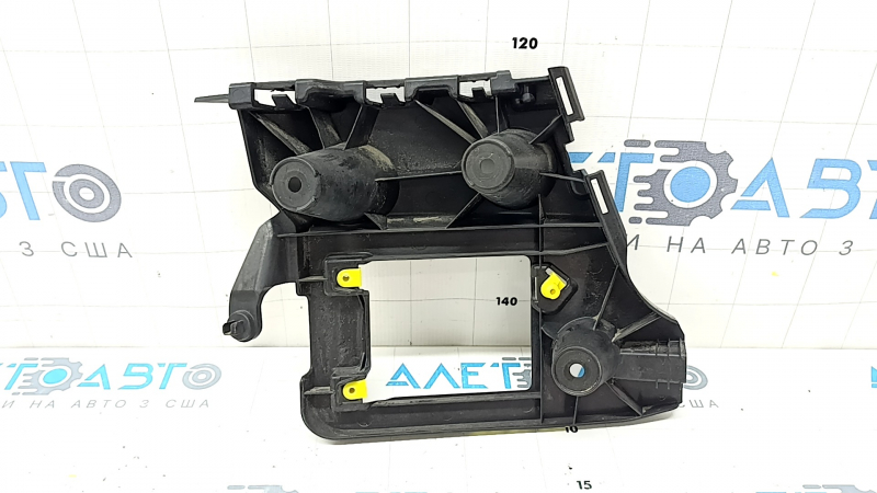 Rear bumper mount under the right light Audi A6 C7 16-18 rest
