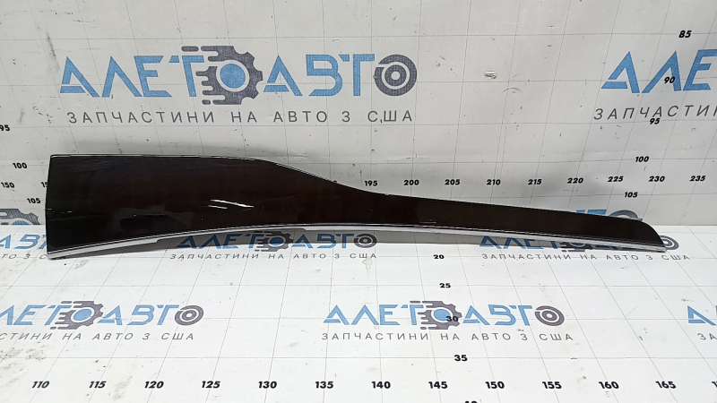 Molding for the door trim of the rear right Volvo XC90 16-20, birch wood, with backlight, scratches