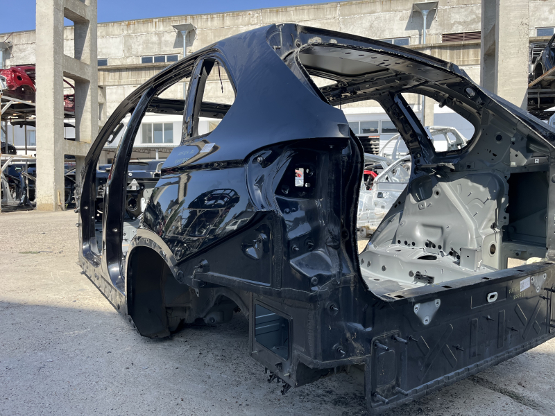 Quarter wing rear left BMW X5 F15 14-18 on the body, black