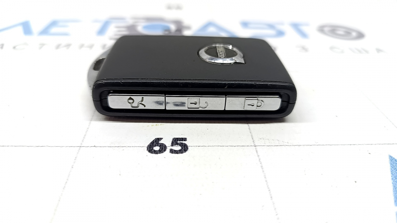 Volvo XC90 16-26 keyless key, 4 buttons, worn
