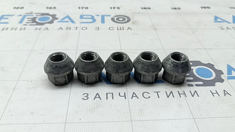 Wheel nut d M14x1.5 5 pcs Tesla Model Y 20-25