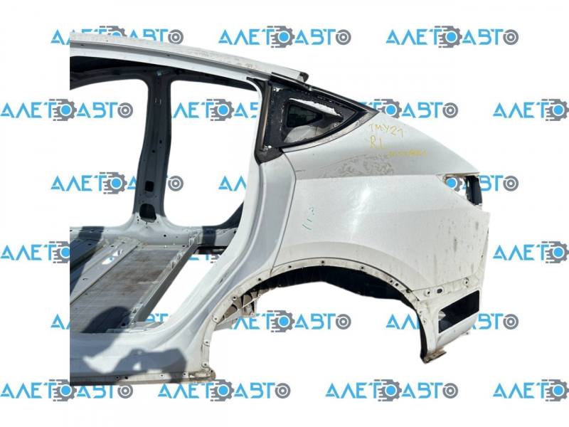 Tesla Model Y 20-25 rear left quarter wing on body, white PPSW