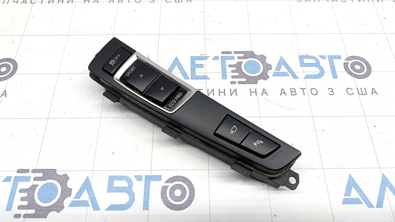 BMW X3 F25 11-17 center console button block for parking sensors and 360 camera