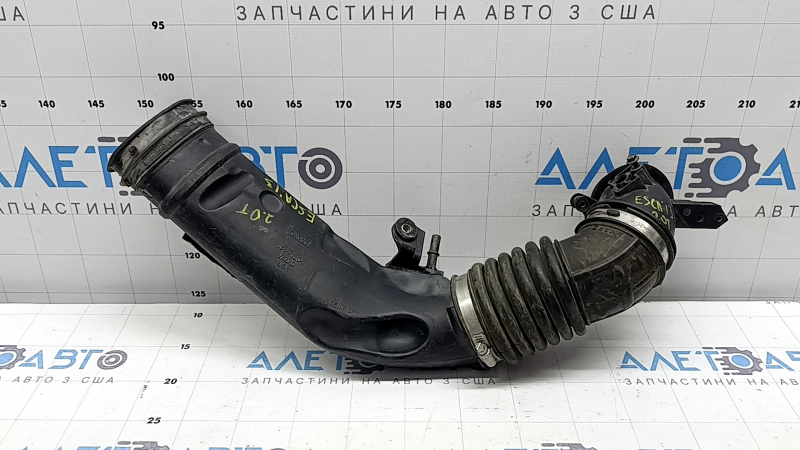 Air duct Ford Escape MK3 13-16 2.0T to the manifold, without sensor