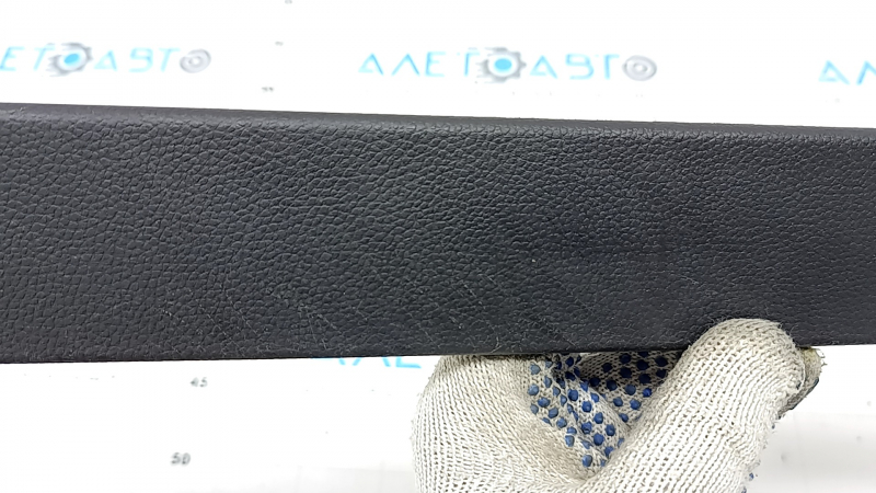 Front left door sill trim Honda Accord 23-26 black, scratches
