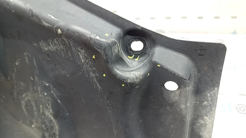 Front left underbody protection for Audi Q5 80A 18-25, worn and dented