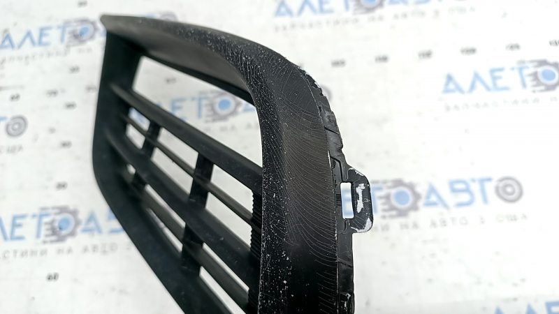 Left fog light plug for Honda Insight 19-22, structure, under fog light, cracked mount, sand, ready for painting