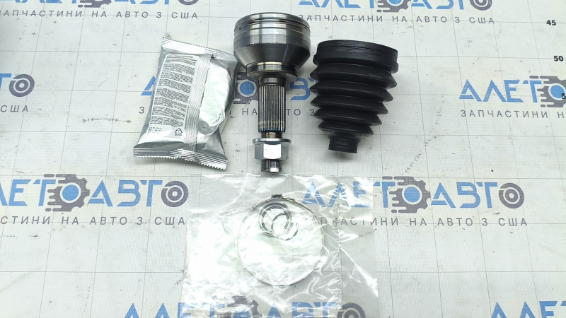 Outer front left CV joint Nissan Leaf 19-25 Plus
