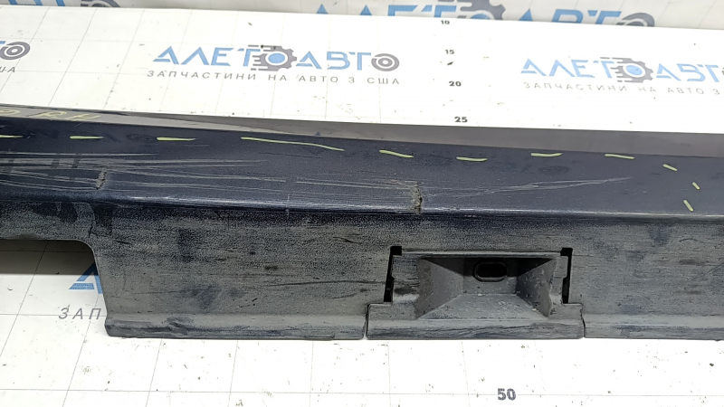 Right threshold Honda Insight 19-22 blue, worn, missing fasteners