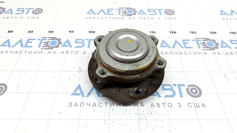 Front left hub BMW X3 F25 15-17 RWD
