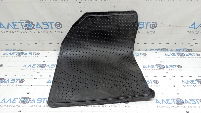 Fabric floor mat, front right, Toyota Prius V 12-17, black, dry cleanable
