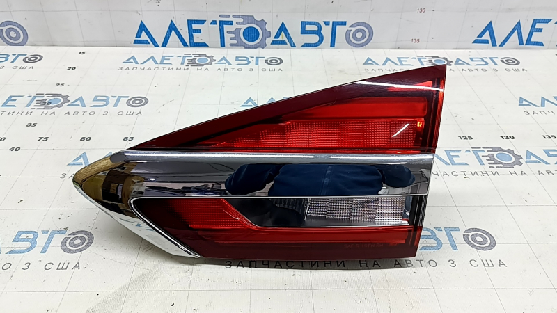 Inner taillight, right, Ford Fusion mk5 19-20, halogen+LED, with chrome level 3, scratched