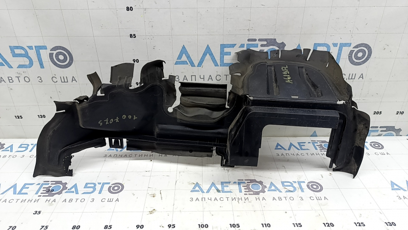 Left radiator deflector Audi A6 C8 19-25 3.0T seal tears