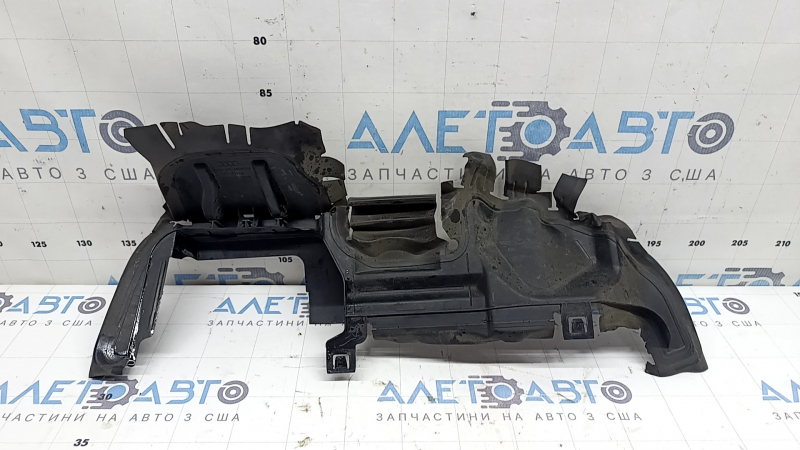 Left radiator deflector Audi A6 C8 19-25 3.0T seal tears