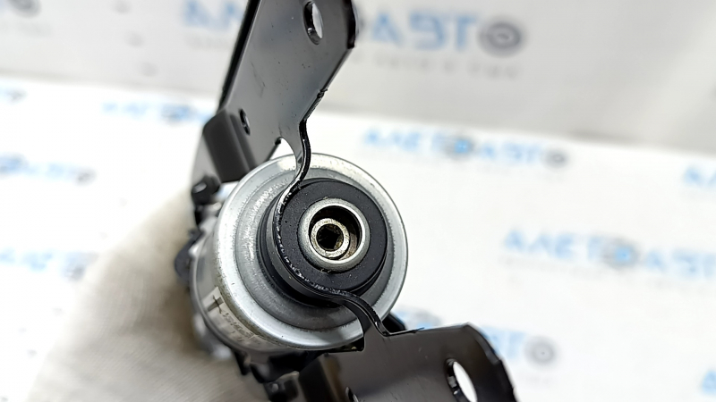 Motor for longitudinal adjustment of passenger seat Mazda CX-5 17-23 without frame, without shaft