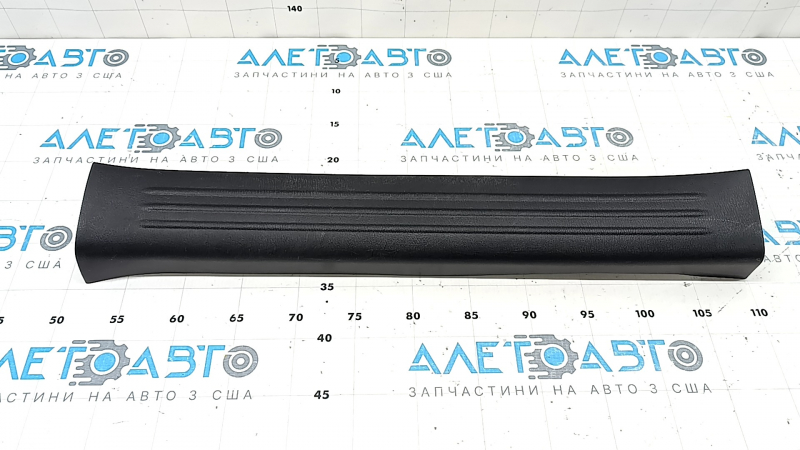 Front right door sill trim Mazda CX-5 17-25 black, scratches
