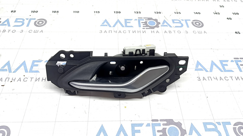 Jeep Grand Cherokee WL 21-25 inner front left door handle