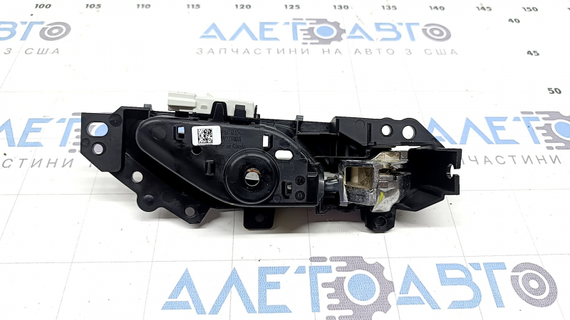 Jeep Grand Cherokee WL 21-25 inner front left door handle