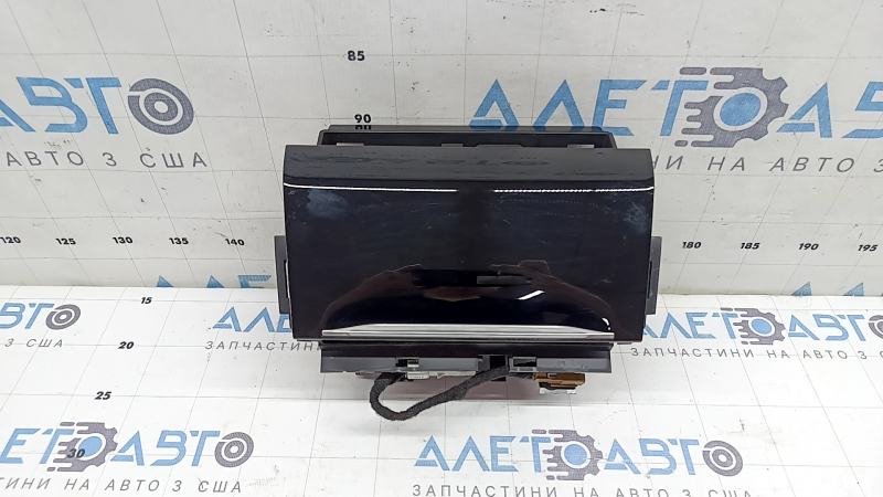 Jeep Grand Cherokee WL 21-24 center console pocket, glossy black, with backlight, scratches