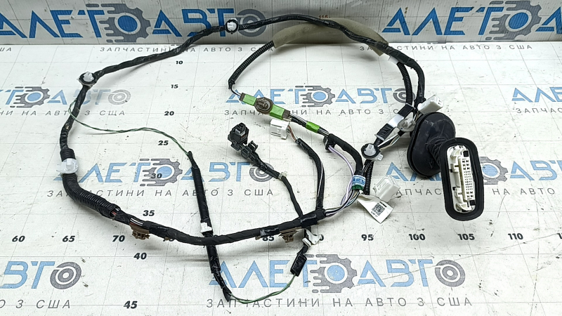Rear right door wiring Toyota Venza 21-24