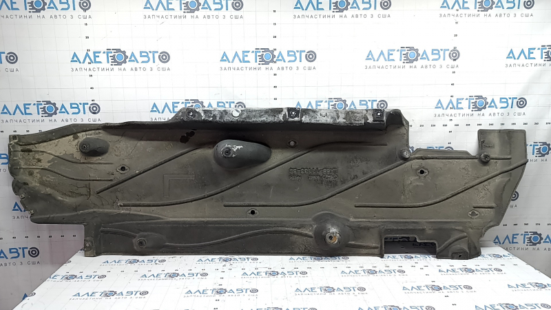 Left underbody protection for Ford Escape MK4 20-hybrid, tears, worn, dented mount