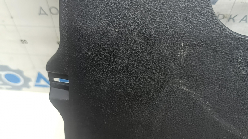 Rear central floor lining Toyota Venza 21-24 black, scratches