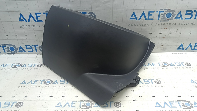 Rear left floor lining Toyota Venza 21-24 black, scratches, marker mark
