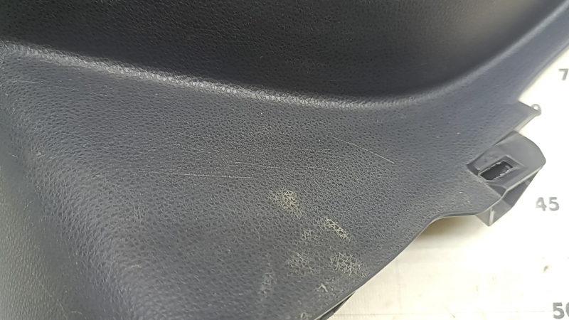 Rear left floor lining Toyota Venza 21-24 black, scratches, marker mark