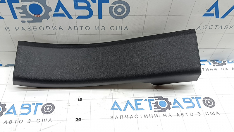 Rear left door sill trim Ford Escape MK4 20-26 black, scratches