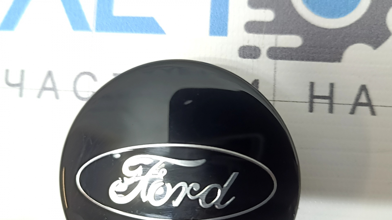 Wheel center cap for Ford Escape MK4 20-26 54/51mm black, scratched