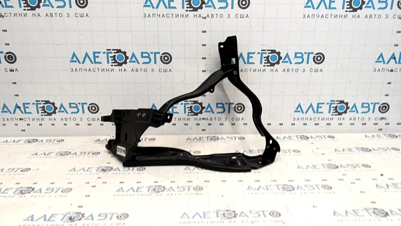 Left eyepiece for Mercedes W212 10-16
