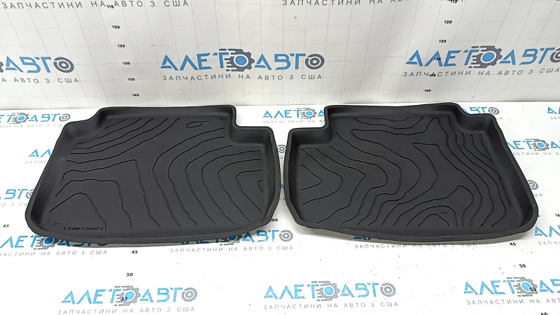 Set of floor mats for Subaru Forester 25-26, black rubber, scratches