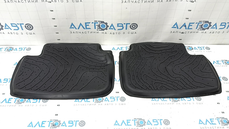 Set of floor mats for Subaru Forester 25-26, black rubber, scratches
