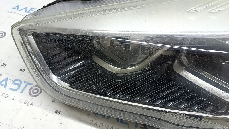 Left front headlight assembly Ford Escape MK3 17-19 rest xenon + LED, light, polished, scratches, cobwebs