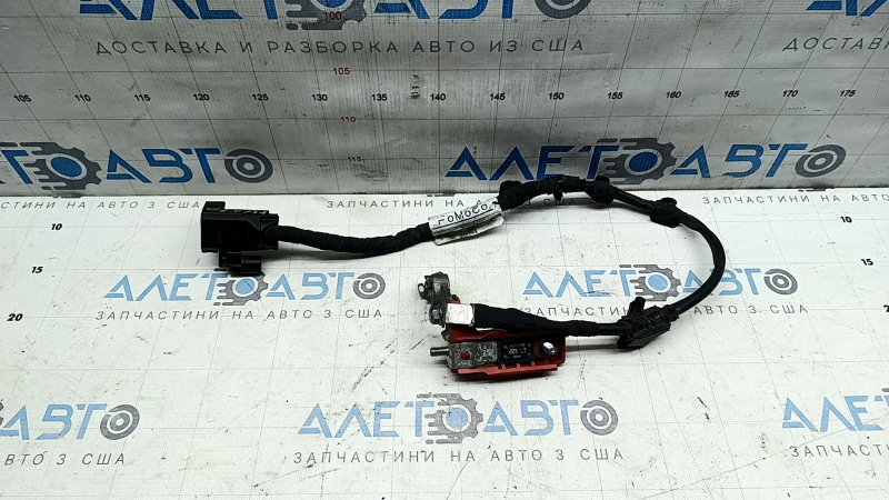 Positive terminal Ford Escape MK4 23- 1.5T without cover, with wire