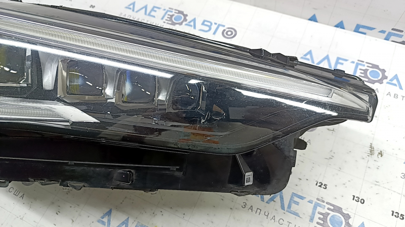 Front right headlight assembly Infiniti QX50 19-22 LED, adaptive, needs polishing, varnish peeled off, LED turns yellow