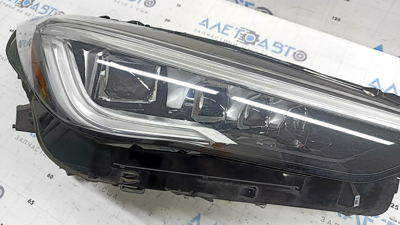 Front right headlight assembly Infiniti QX50 19-22 LED, adaptive, needs polishing, varnish peeled off, LED turns yellow