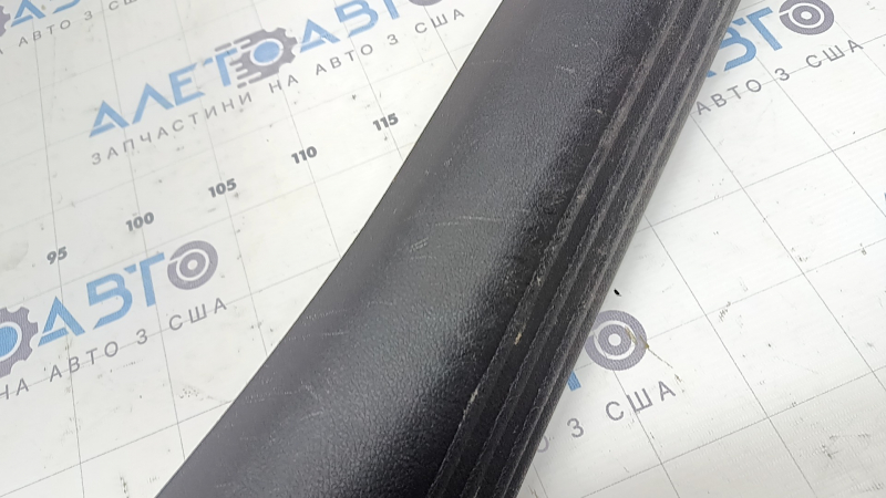 Inner front left door sill plate Infiniti QX50 19-25 black, scratches, broken fasteners
