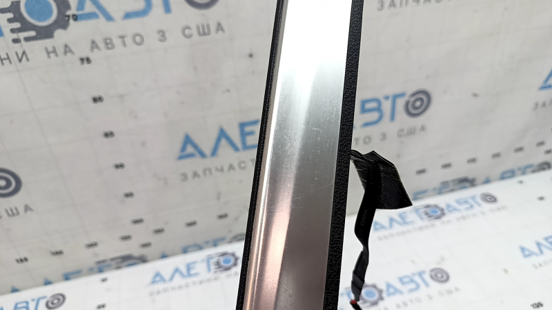 Outer front left door sill plate Infiniti QX50 19-23 chrome with backlight, scratches